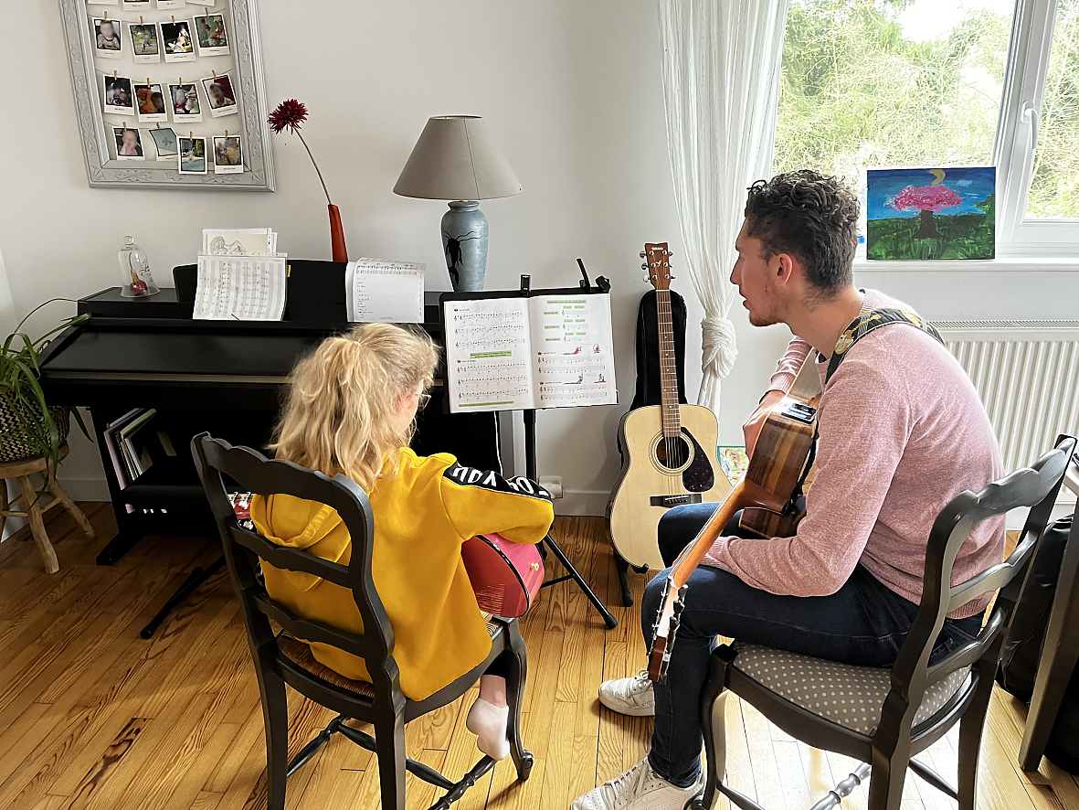 Cours guitare enfant